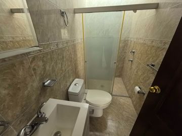 Casa con Uso de Suelo Comercial en renta en Jardines de Guadalupe Sobre Av Beethoven