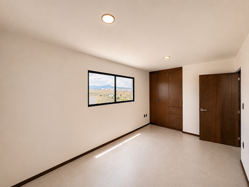 CASA EN VENTA EN VILLA MAGNA