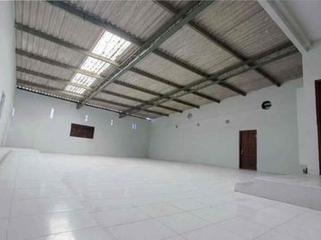 Ruko atau Gudang atau Tempat Usaha 2Lt Strategis Di Colomadu
