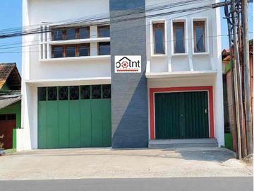 Ruko atau Gudang atau Tempat Usaha 2Lt Strategis Di Colomadu
