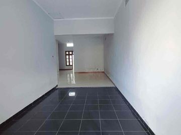 Rumah luas Dekat ke Luwes Nusukan
