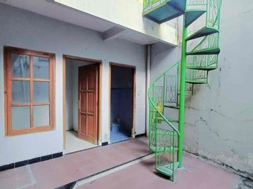 Rumah luas Dekat ke Luwes Nusukan