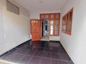 Rumah luas Dekat ke Luwes Nusukan