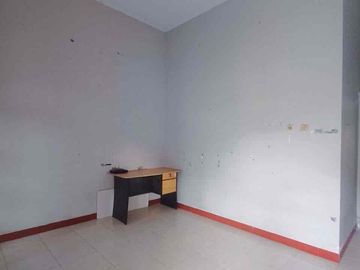 Rumah luas Dekat ke Luwes Nusukan