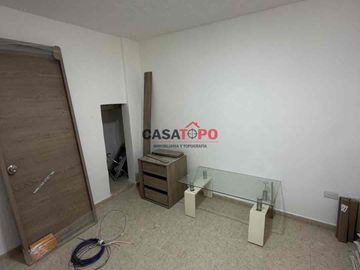 vendo casa peatonal