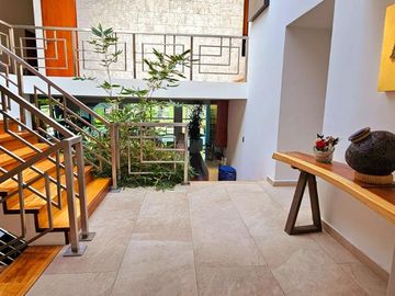 CASA EN VENTA EN CLUB DE GOLF HACIENDA