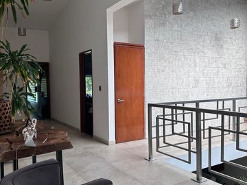CASA EN VENTA EN CLUB DE GOLF HACIENDA