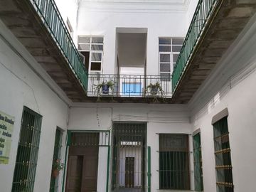 Casa en Renta  Av. 5 Poniente 330 Col Centro