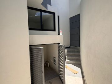 RESIDENCIA EN VENTA EN CLUB DE GOLF LA LOMA