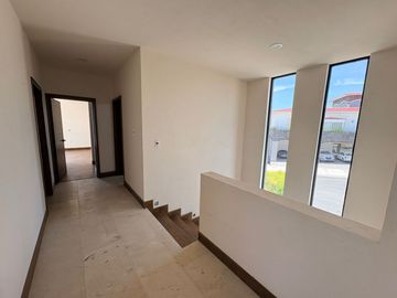 RESIDENCIA EN VENTA EN CLUB DE GOLF LA LOMA
