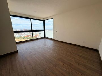 RESIDENCIA EN VENTA EN CLUB DE GOLF LA LOMA