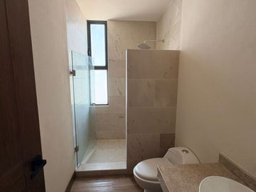 RESIDENCIA EN VENTA EN CLUB DE GOLF LA LOMA
