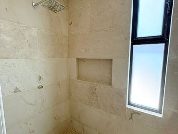 RESIDENCIA EN VENTA EN CLUB DE GOLF LA LOMA