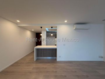 Loft en Renta con Terraza y Amenidades | Juriquilla Santa Fe IO107