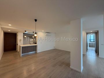 Loft en Renta con Terraza y Amenidades | Juriquilla Santa Fe IO107