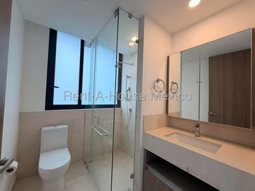 Loft en Renta con Terraza y Amenidades | Juriquilla Santa Fe IO107