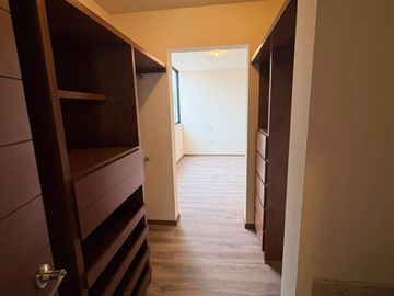 DEPARTAMENTO EN VENTA EN VALENTIN GAMA