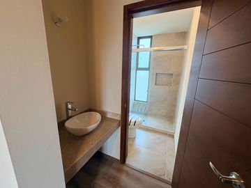 DEPARTAMENTO EN VENTA EN VALENTIN GAMA