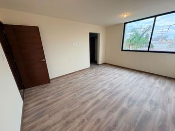 DEPARTAMENTO EN VENTA EN VALENTIN GAMA