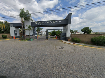 Hermosa casa en Venta en San Pedro Tlaquepaque Jalisco Mex!!!!
