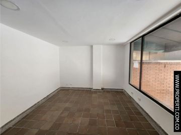 Oficina en Arriendo Laureles Medellin