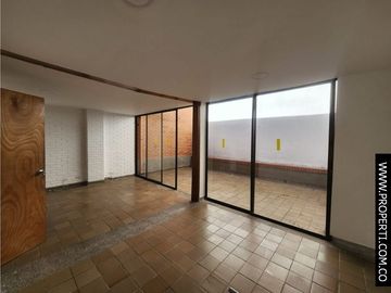 Oficina en Arriendo Laureles Medellin