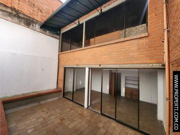 Oficina en Arriendo Laureles Medellin