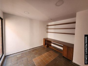 Oficina en Arriendo Laureles Medellin