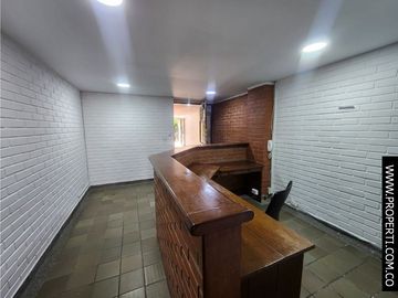 Oficina en Arriendo Laureles Medellin