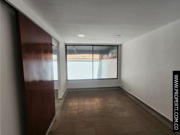 Oficina en Arriendo Laureles Medellin