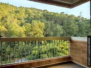Aparta estudio en Arriendo Loma del Indio Medellin
