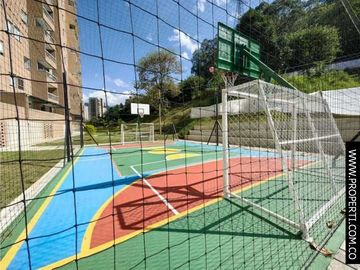 Aparta estudio en Arriendo Loma del Indio Medellin