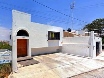 CASA EN VENTA-COL.CORDILLERA OCCIDENTAL-S.L.P