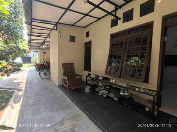 paviliun kos putri plus usaha laundry aktif di UMS