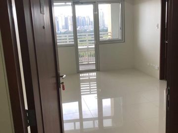 🔥 FOR RENT: 1BR with Golf View @ One Wilson Square, San Juan 🔥
