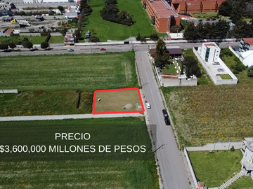 Terreno Comercial en Venta en Lázaro Cárdenas, Metepec - Excelente Ubicación