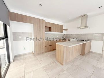 Departamento en Renta en Senzi Zibatá Queretaro | piso 3 | Elevador | 3 recamaras | 2 baños | Balcón con vista al valle