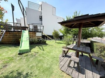 Departamento en Renta en Senzi Zibatá Queretaro | piso 3 | Elevador | 3 recamaras | 2 baños | Balcón con vista al valle