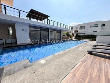 Departamento en Renta en Senzi Zibatá Queretaro | piso 3 | Elevador | 3 recamaras | 2 baños | Balcón con vista al valle