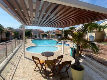 VENDO CASA EN CASTELLANA DE OPORTUNIDAD