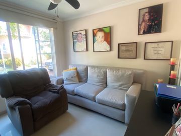 VENDO CASA EN CASTELLANA DE OPORTUNIDAD