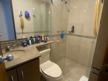 VENDO CASA EN CASTELLANA DE OPORTUNIDAD