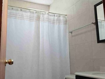 Renta Departamento Amueblado Frente al Tec