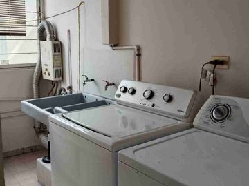 Renta Departamento Amueblado Frente al Tec