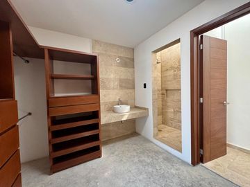 casa en venta en lomas de Chapultepec entrega inmediata