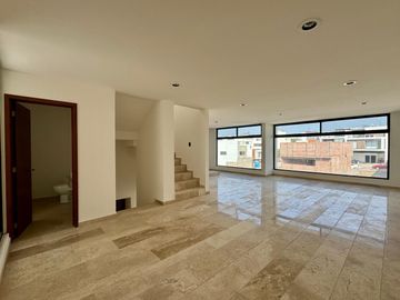 casa en venta en lomas de Chapultepec entrega inmediata