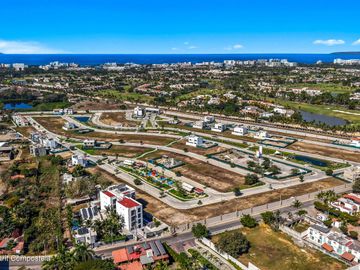 Lote 182 · 331.78 m² · Precio de oferta $4,300,000 MXN · Nuevo Nayarit. karakal