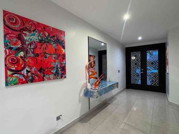 alquilo casa en urbanización exclusiva vía a la costa