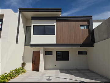 venta de casa en San Angel 5 cerca de villa magna y horizontes
