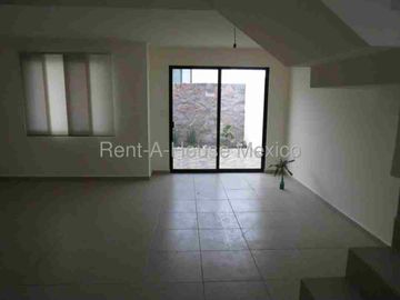 Renta Casa 3 Habitaciones con Amenidades El Refugio APT
